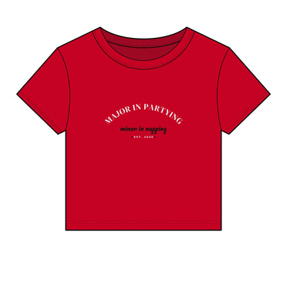 Red cropped T-shirt with crew neck and 'Major in Partying' graphic front